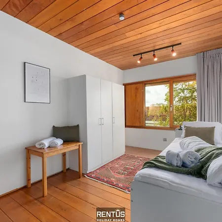 T Zandhuis - Vintage With Garden In Oostende